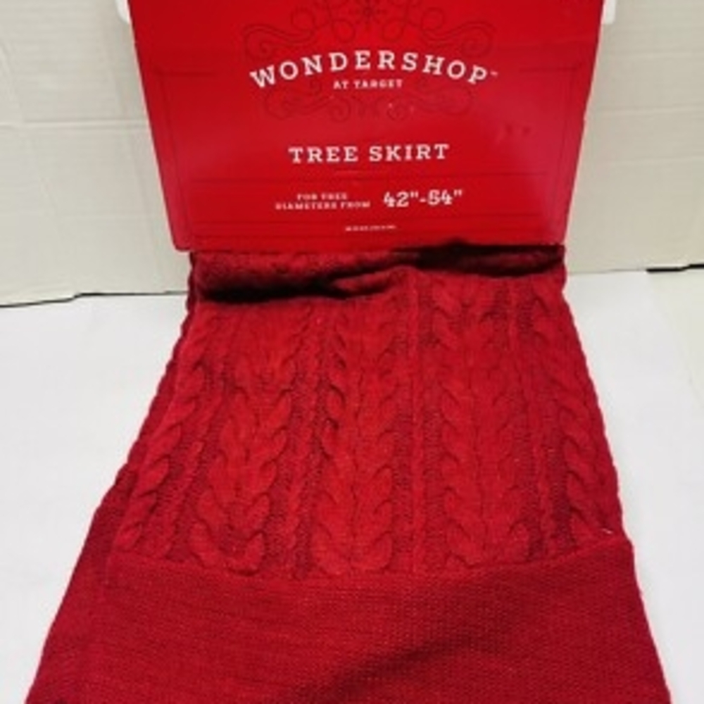 Wondershop Red Cable Knit Tree Skirt - Picture 3 of 3